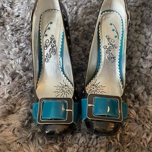 Naughty Monkey Cheetah & Turquoise buckle studded pumps size 9